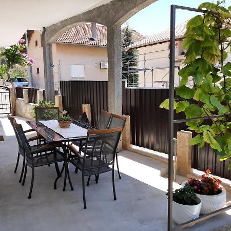 Apartment Luna Trogir Bagian luar foto