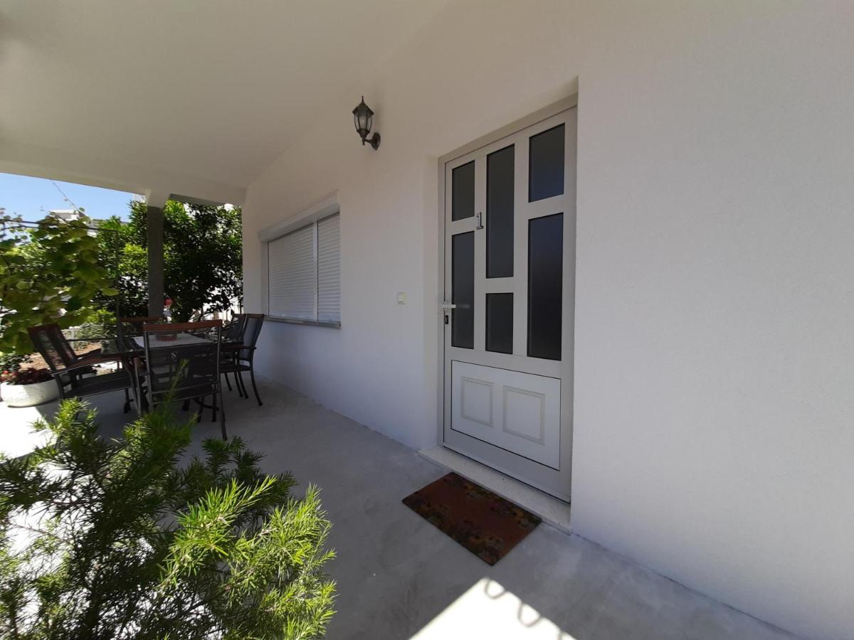 Apartment Luna Trogir Bagian luar foto